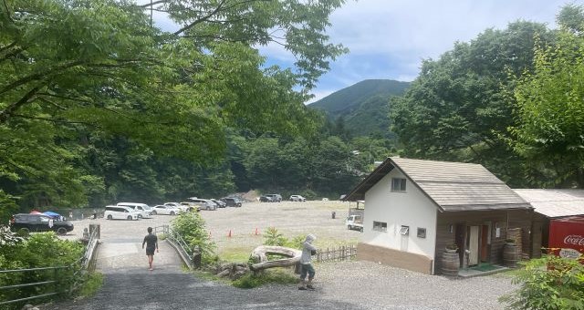 入口からの全景